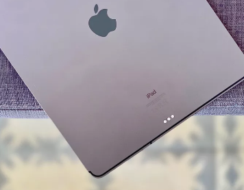 与其选择超薄的iPad Pro不如选择一款硬件更好的 iPad