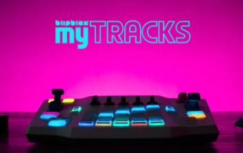 Blipblox myTRACKSgroovebox是一个完整的儿童音乐制作工作室