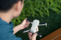 DJI Mini 4K是一款售价299美元的无人机面向初学者